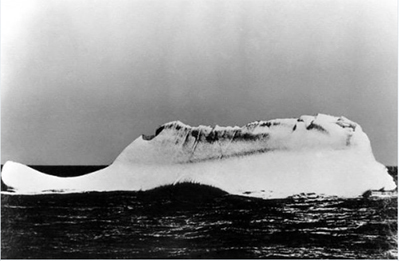 photo of iceberg